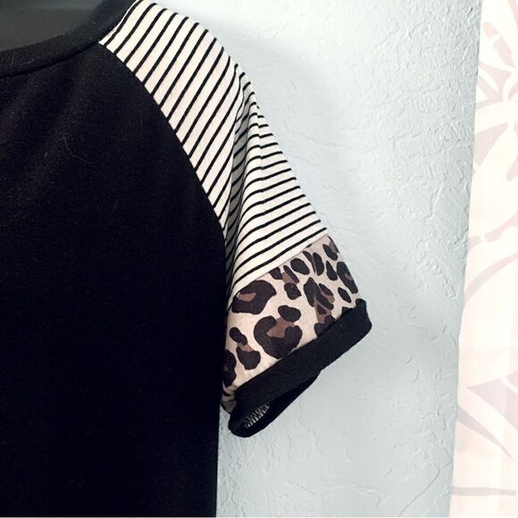 Unrbranded Black & Brown Short Sleeve T-shirt with Cheetah Print Trim Sz Large - Picture 3 of 8